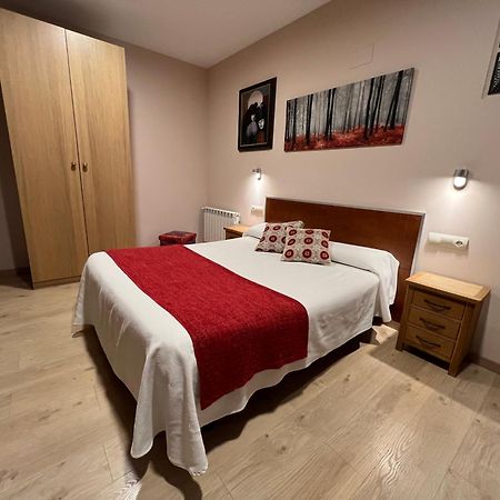 Hotel Jaques Jaca Luaran gambar