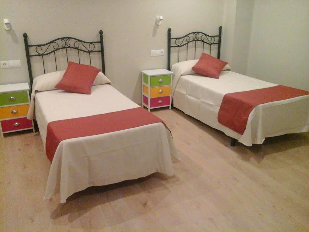 Hotel Jaques Jaca Luaran gambar